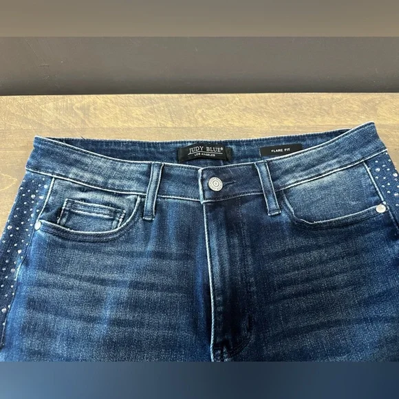 Judy Blue Women’s Dark Blue Flare Fit Jeans with Rhinestone Accents & Raw Hem - Picture 5 of 13